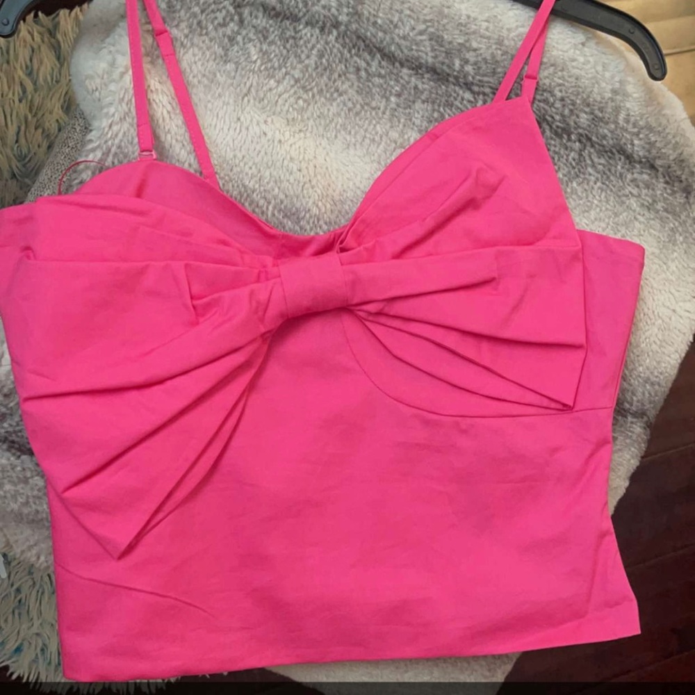 Bow tie crop top